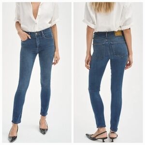 NWOT Denim Forum 24 Modern Contemporary Lola Mid Rise Stretch Skinny Jeans